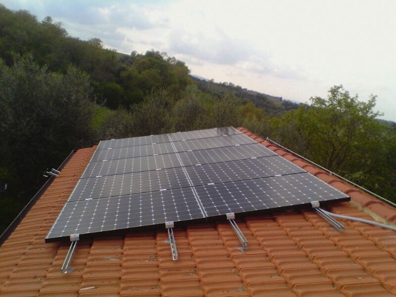 Impianto Fotovoltaico SunPower E20 Staggia Senese Poggibonsi Toscana