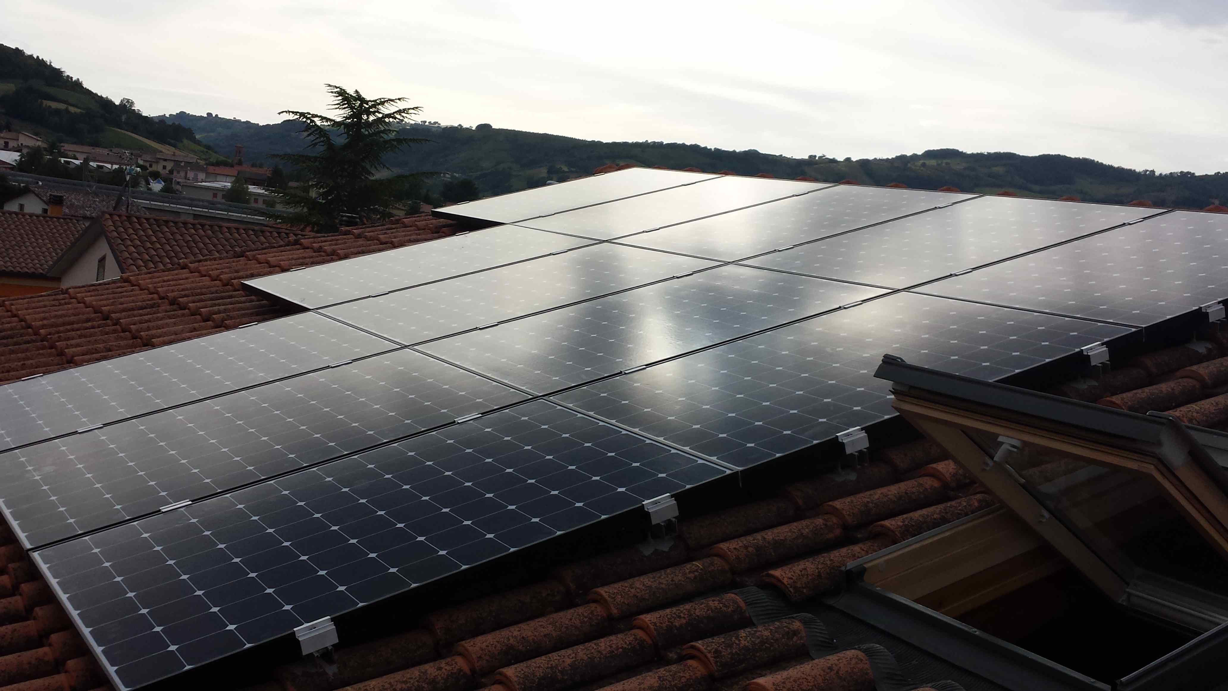 Impianto Fotovoltaico SunPower E20 Gualdo Tadino Perugia Umbria