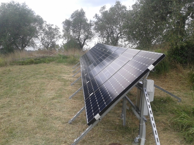 Impianto Fotovoltaico a terra con moduli SunPower a Montespertoli Firenze Toscana