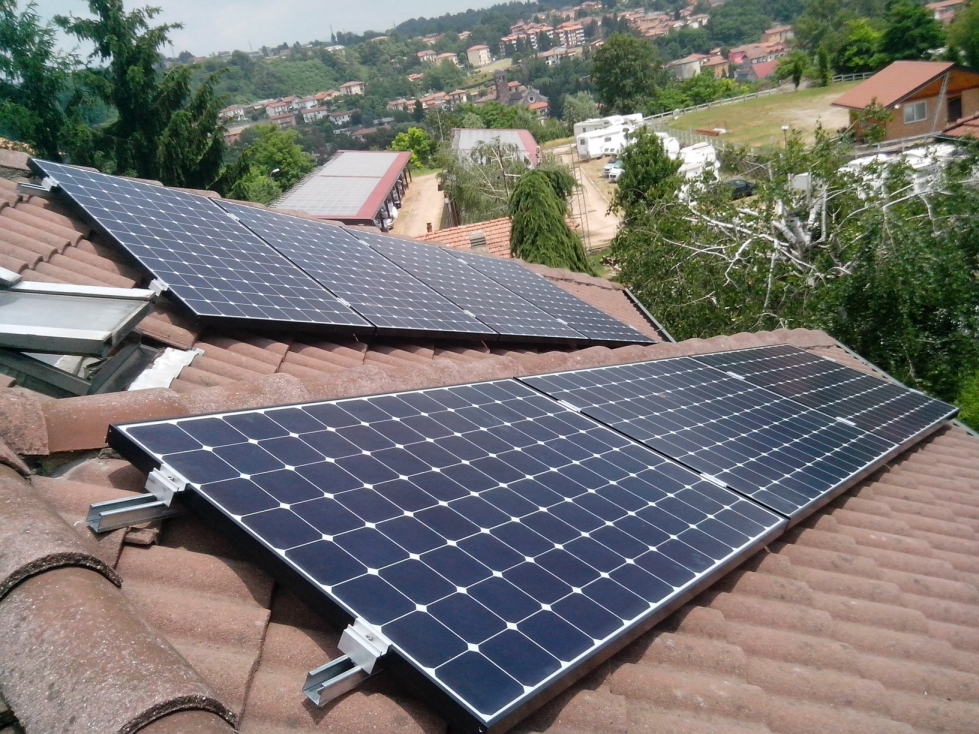 Impianto Sunpower Lightland Varese Lombardia